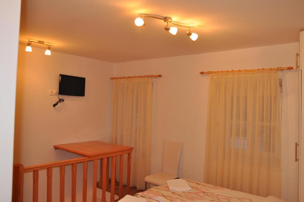 Apartments Lucic دوبروفينك الغرفة الصورة